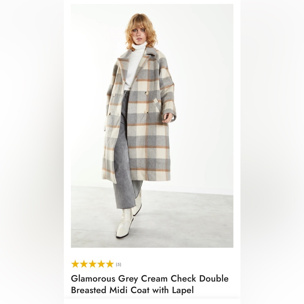 Glamorous plaid coat